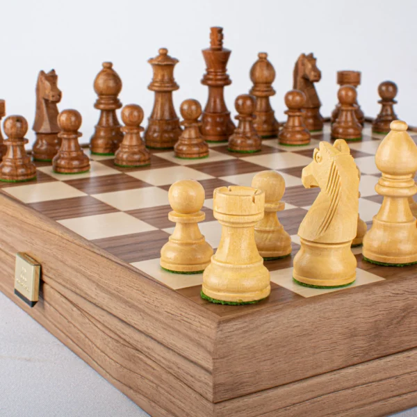 Igra // Šah - Handcrafted with Staunton chessmen// "Walnut" - Image 9