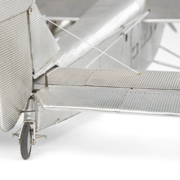 Maketa aviona – “Ford Trimotor” - Slika 10