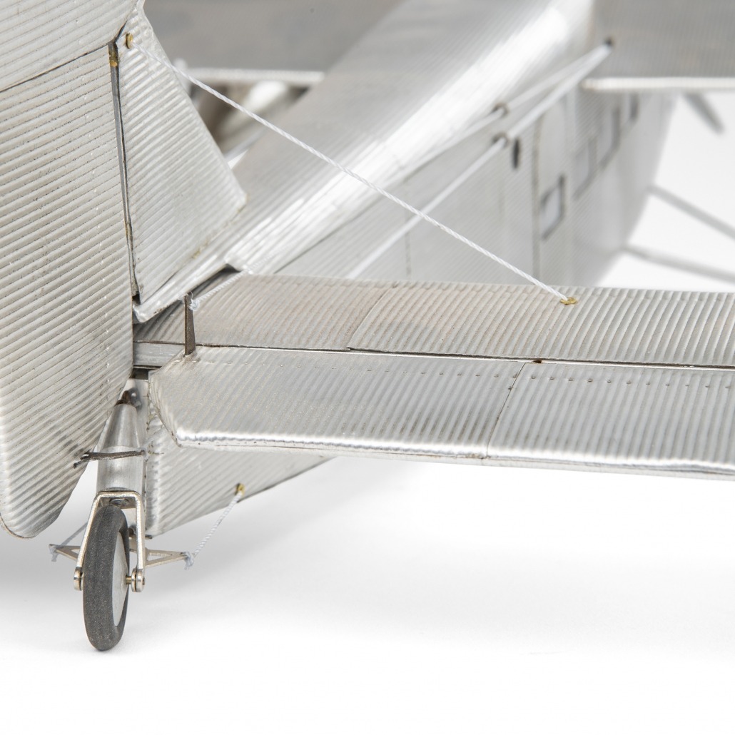 Maketa aviona – “Ford Trimotor” - Slika 10