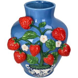 Vaza // "Strawberry"