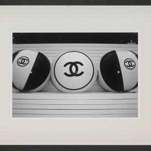 Slika – “Chanel Beach Balls“