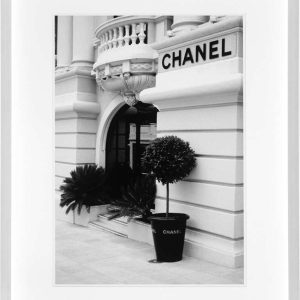 Slika – “Chanel Store“