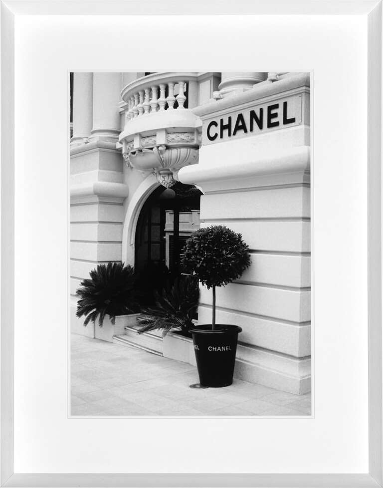 Slika – “Chanel Store“