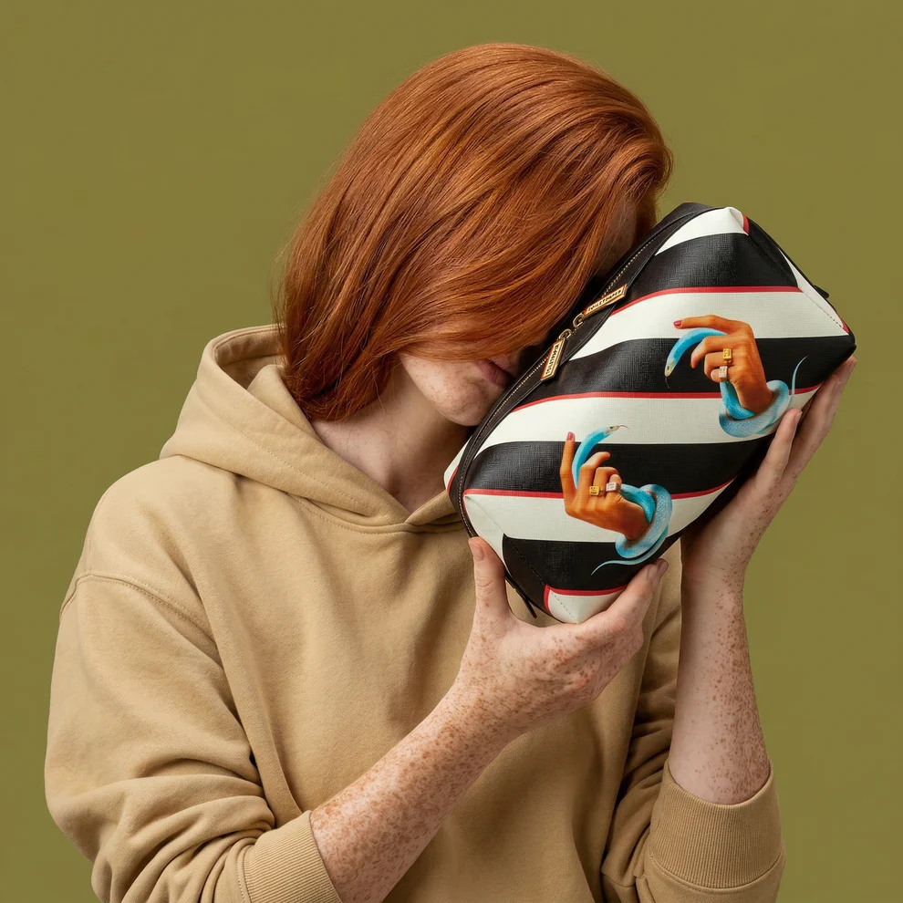 Neseser - "Stripes Hands with Snakes" - Slika 3