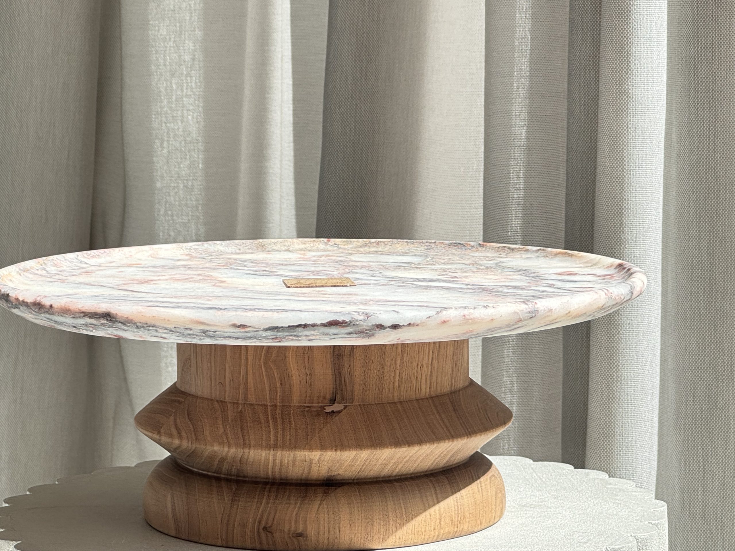 Postolje za tortu - "Canaletto walnut & Fior de Pesco marble" - Slika 3