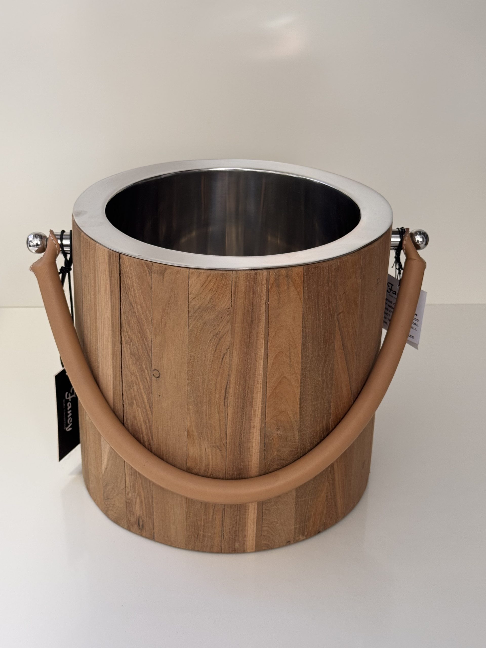 Posuda za led // Leather Handle