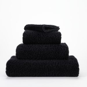 Peškir // „Super Pile“ / Black
