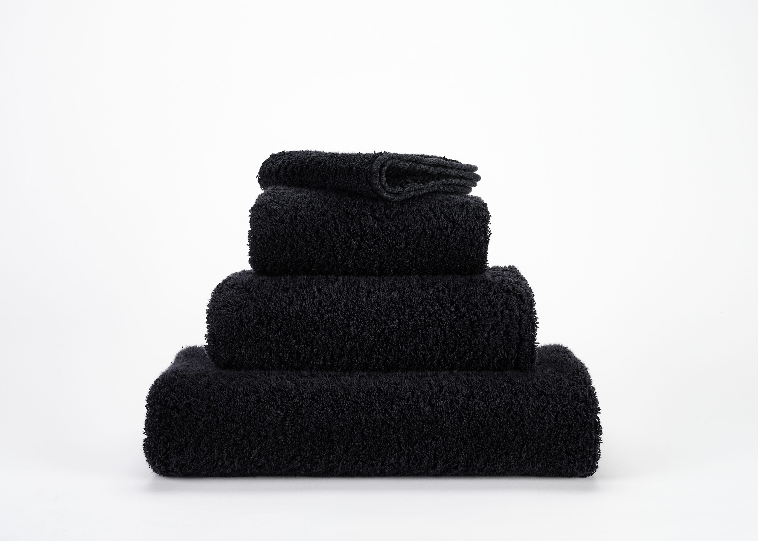 Peškir // „Super Pile“ / Black