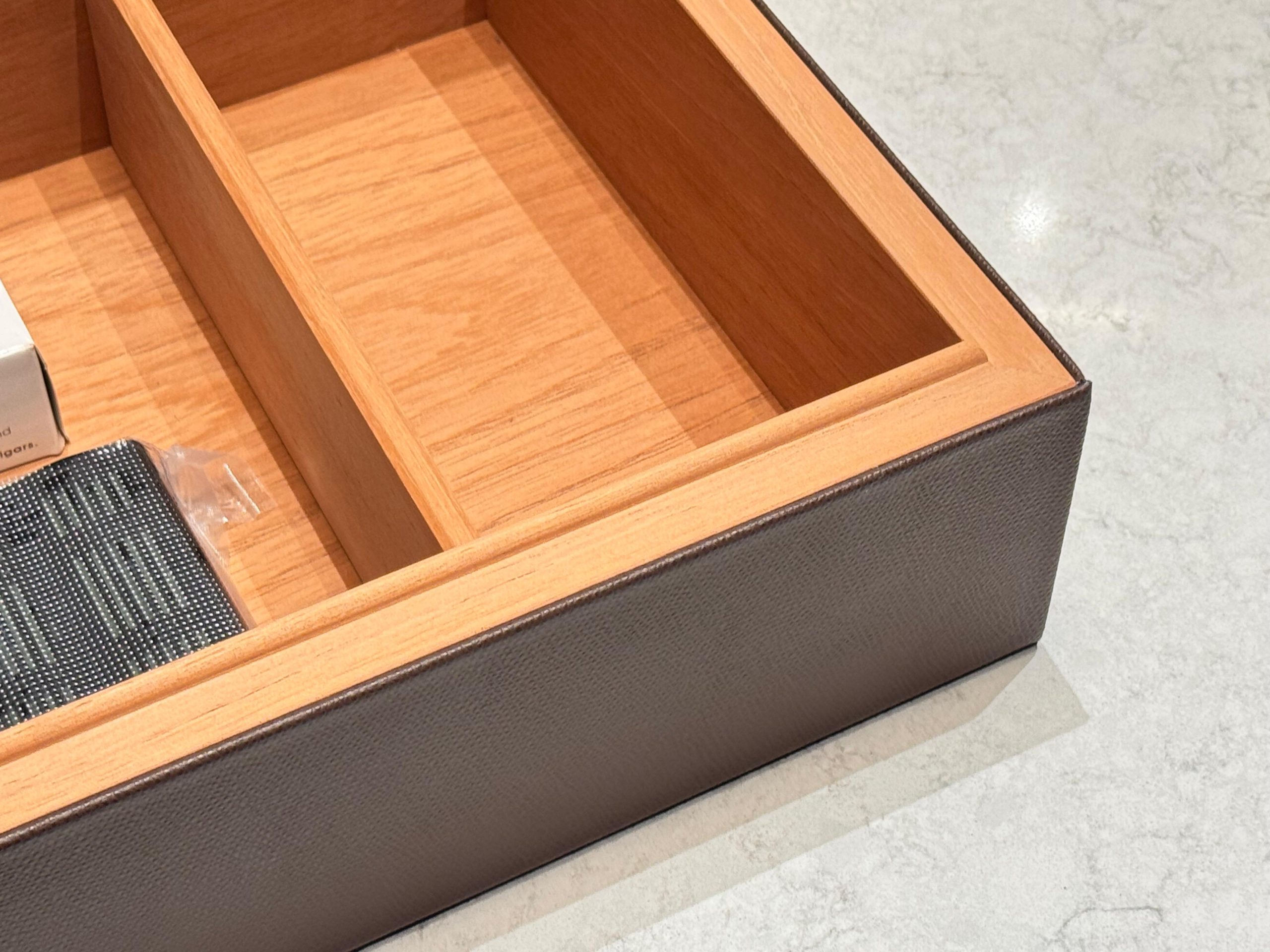 Humidor kožni - 100 cigara // Braon - Slika 5